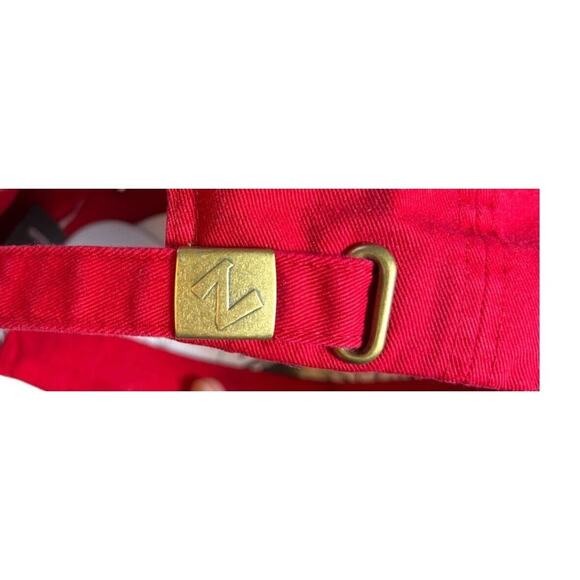 UW Wisconsin Badgers Zephyr Embroidered Cotton Adjustable Strap Red Hat Cap NCAA - Picture 2 of 12